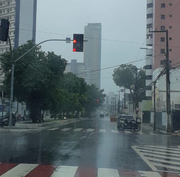 Transporte de umidade do oceano Atlântico: Chuvas devem continuar no RN até Alagoas, diz Inmet