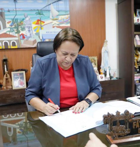 Governadora anuncia promoção de 1.103 agentes de segurança pública