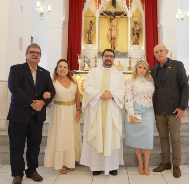 Reverência e agradecimentos marcam Missa de Ação de Graças da FIERN