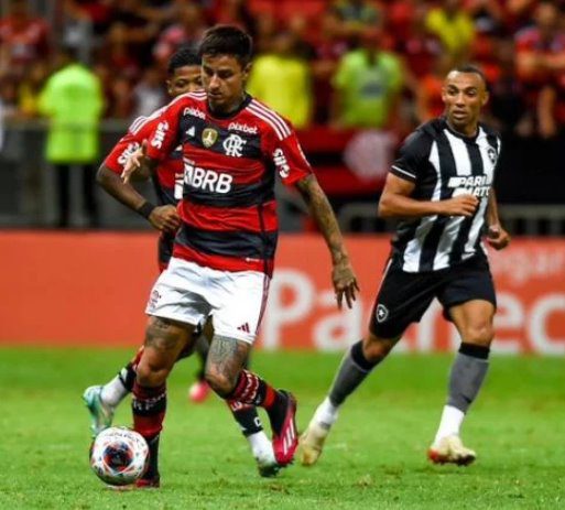 Jogão: Flamengo e Botafogo se enfrentam na manhã deste domingo pelo Brasileirão
