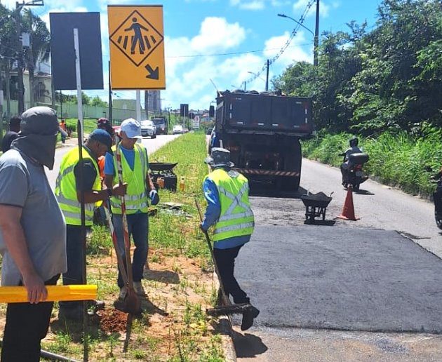Detran e DER vão implantar faixas elevadas de pedestres na Avenida Olavo Montenegro