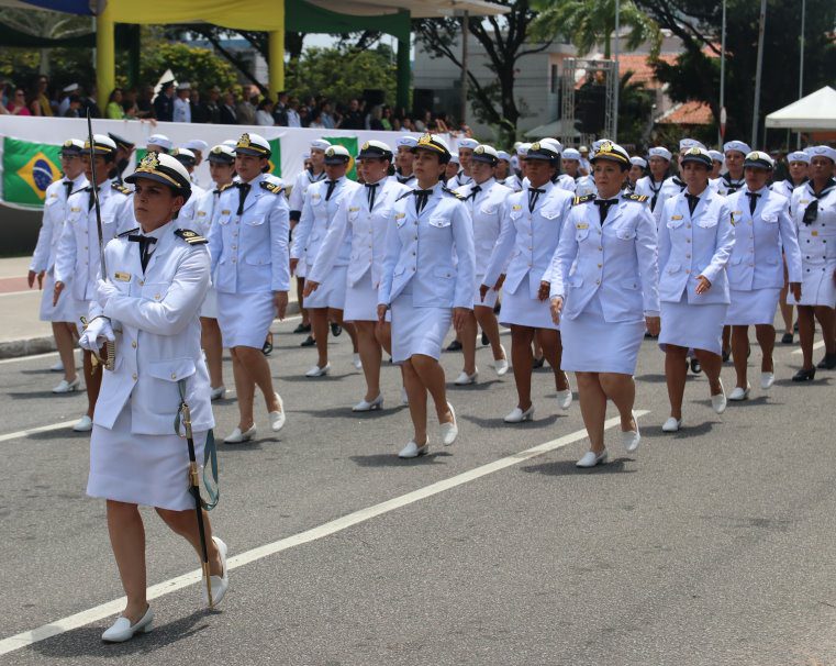 Veja fotos e vídeos do desfile de 7 de Setembro na Praça Cívica em Natal