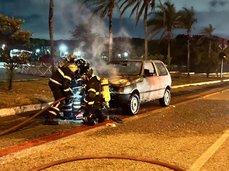 Imagem do Dia: “Uno é Fogo”!