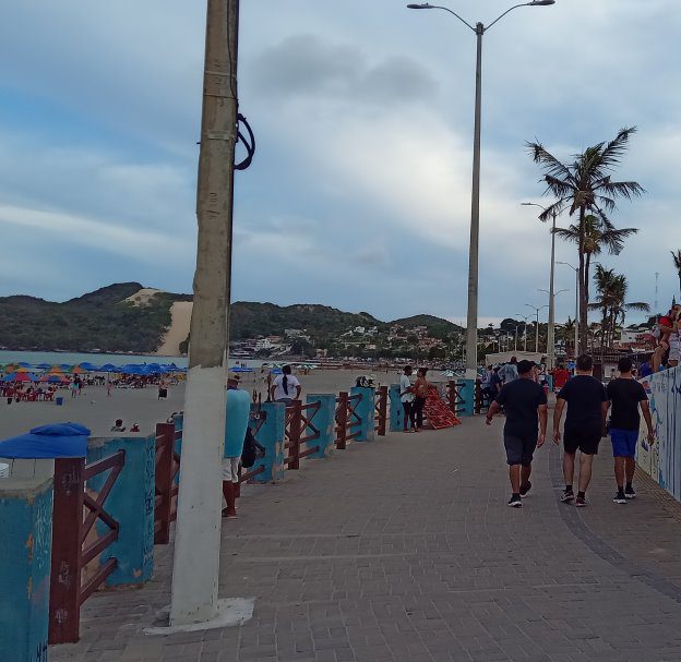 Dupla é presa por policiais da Ciptur após roubo na orla de Ponta Negra