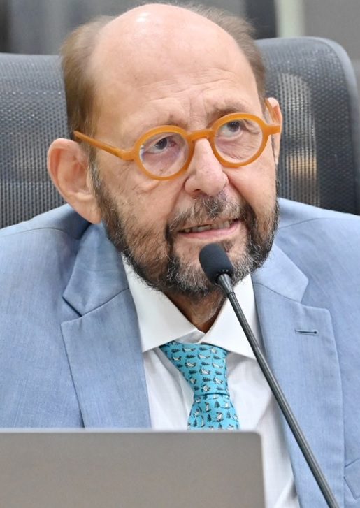 Gustavo Carvalho chama atenção para o sucateamento da Emater