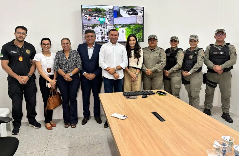 Macaíba recebe viatura e duas equipes de policiais militares para reforçar a Patrulha Maria da Penha