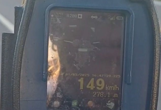 Carro é flagrado a 149 km/h na BR-304 em Ipanguaçu/RN