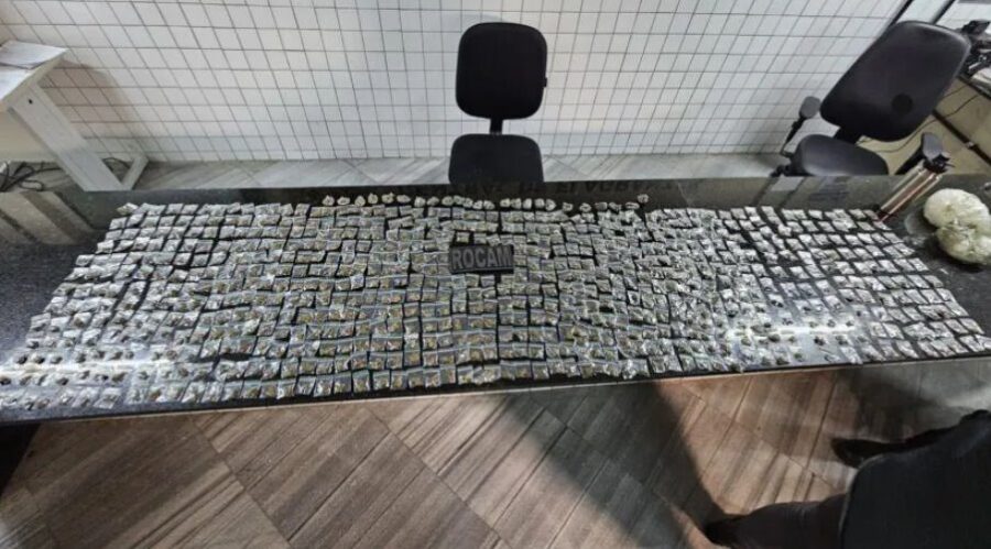 Idosa é presa em Natal com 655 porções de “super maconha” pronta para ser comercializada
