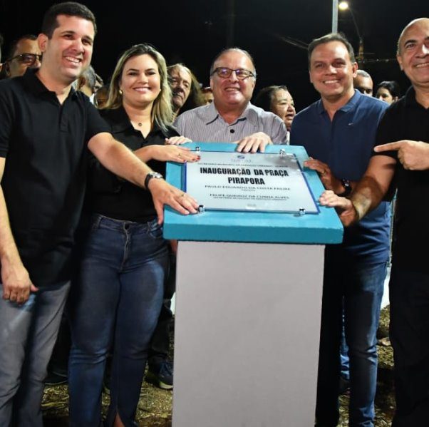 Prefeito Paulinho Freire entrega totalmente revitalizada a nova praça Pirapora em Neópolis
