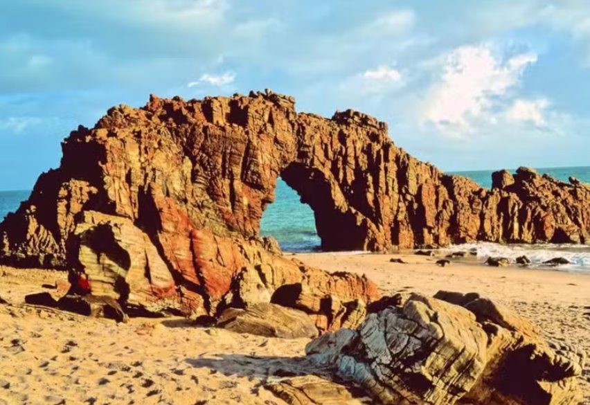 Turismo: Jericoacoara é onde o Ceará mostra sua essência: natureza exuberante, cultura viva e sabores intensos