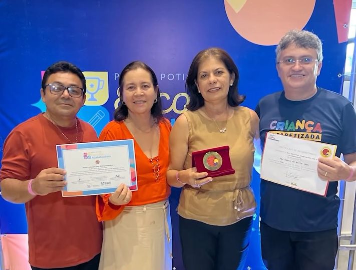 São Bento do Norte: Escola Rosa Inácio de Araújo recebe Prêmio Potiguar Escola Alfabetizadora