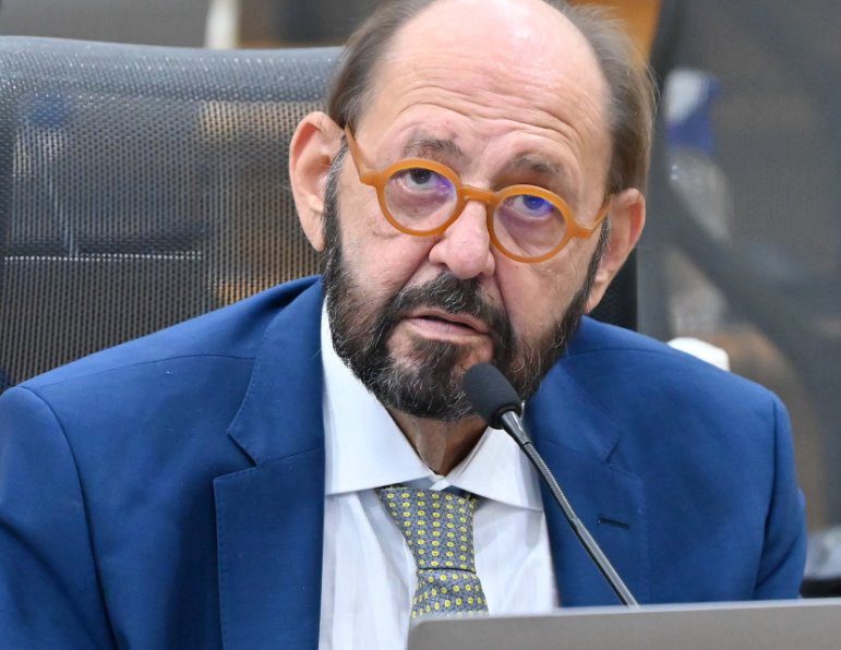 Deputado Gustavo Carvalho critica cota de gênero nas eleições e defende participação feminina