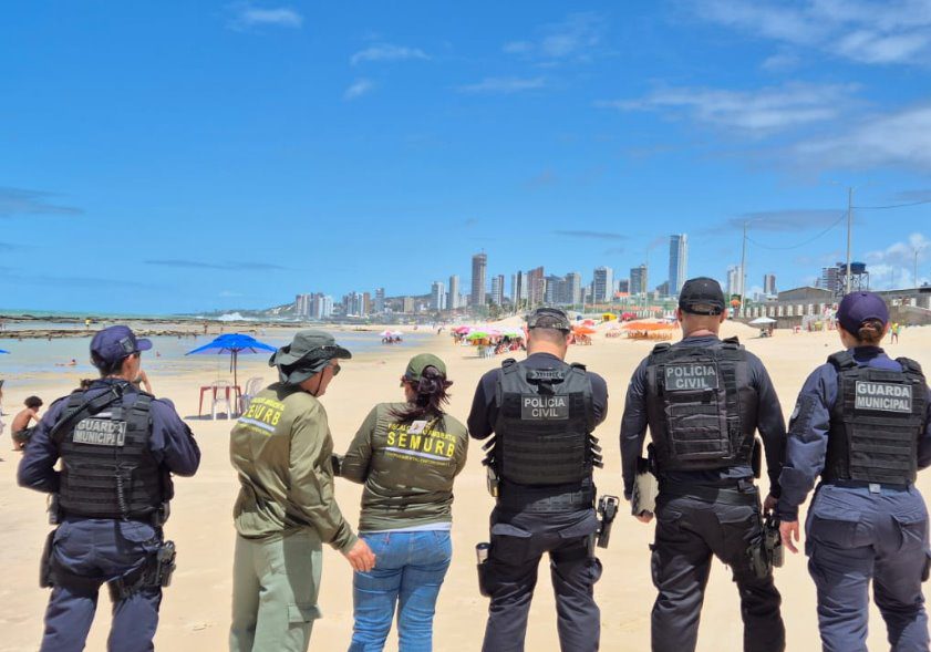 Policiamento foi reforçado no último fim de semana na Praia do Forte em Natal
