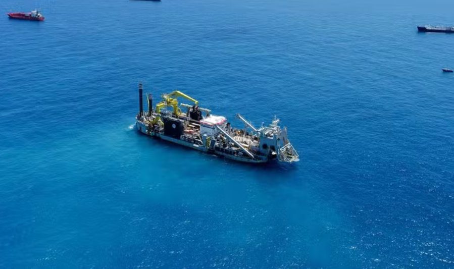 Porto do Suape agora pode receber os maiores navios do mundo após conclusão de dragagem