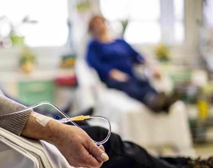 Rio Grande do Norte recebe 198 unidades de medicamento inédito para tratamento do câncer de mama no SUS