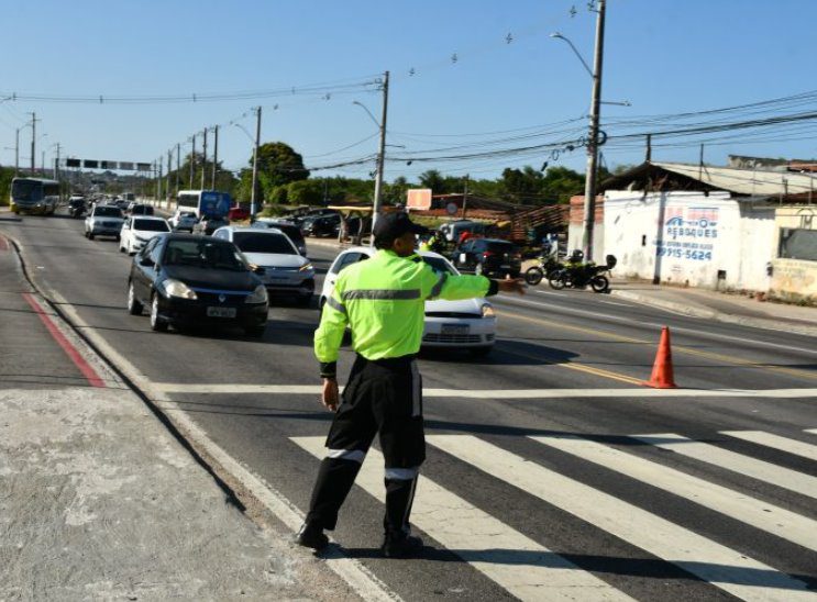 Dia de Finados: trânsito de Natal terá mudanças no entorno de cemitérios neste domingo (2)